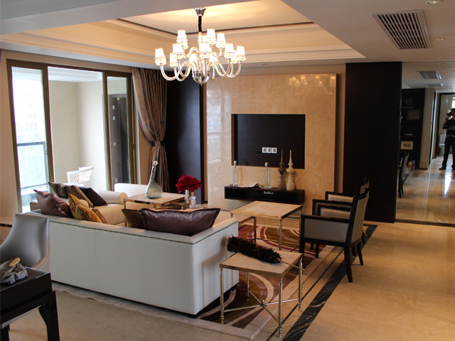 Mendesain Interior Apartemen Mewah Bak Kamar Hotel Bintang Lima